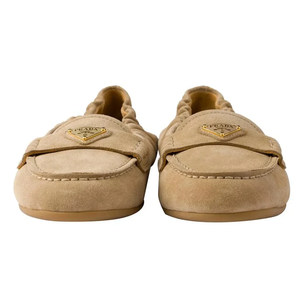 Prada Ecru Beige Suede Logo Scrunch Loafer Ballerina Ballet Moccasin Flat 38 - Picture 10 of 16
